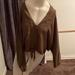 Sim & Sam Olive Green front button tie front crop top, size M